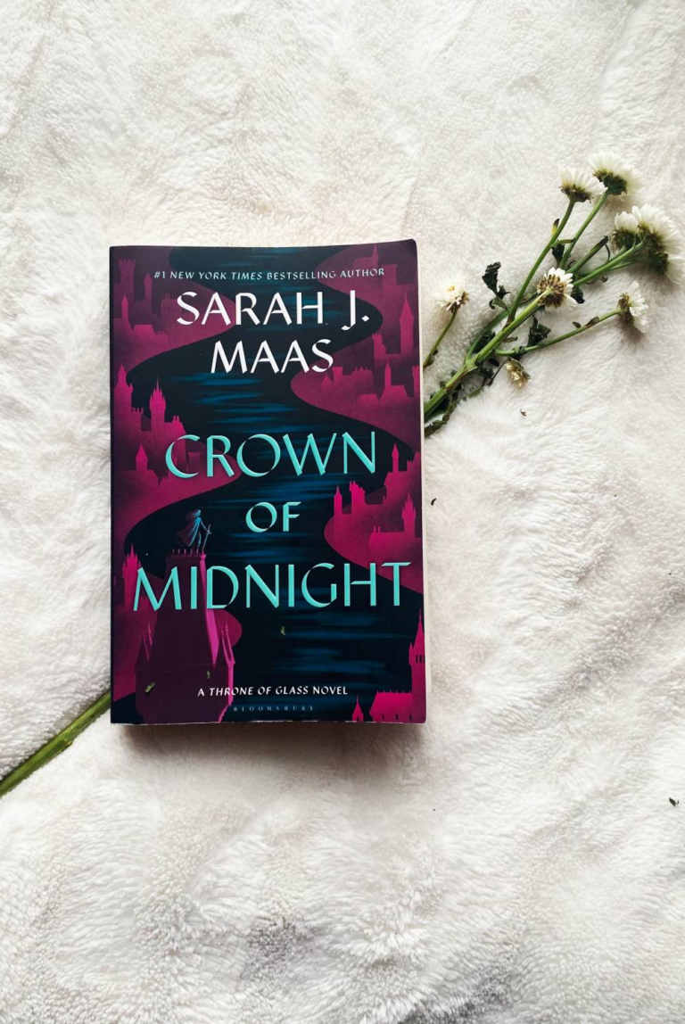 Crown of Midnight Review and Recap